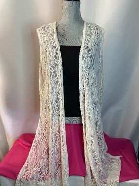 White Lace Sleeveless Cardigan, XL